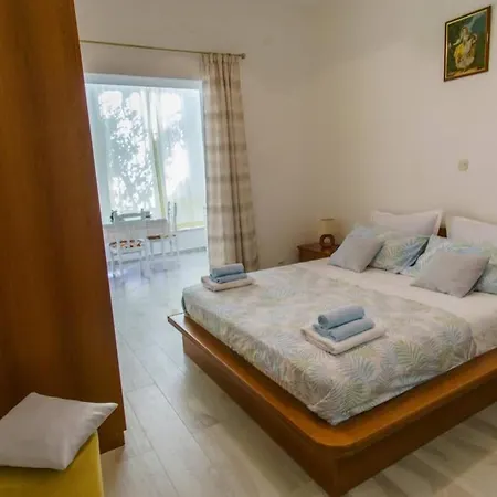 Cosey Studio For 2 Free Private Parking *